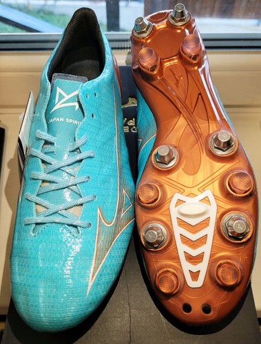 Mizuno alpha made - made,