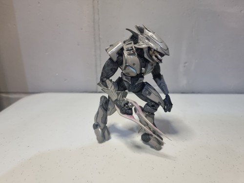 Halo elite shipmaster - halo, 3