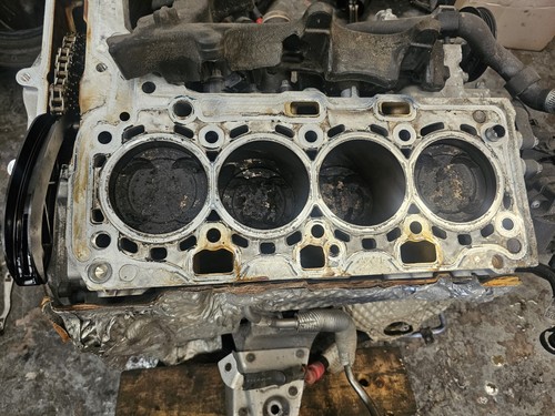 Bmw b48 complete block - bmw,