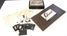 Vintage 1940s Cluedo Board