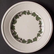 Wedgwood Stratford Dessert Pie