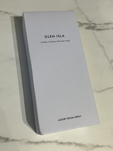 The white company glen isla - white,