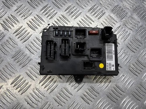 Peugeot 407 fuse box - sw, 6e