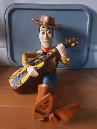 Disney toy story woody 1999 - toy,