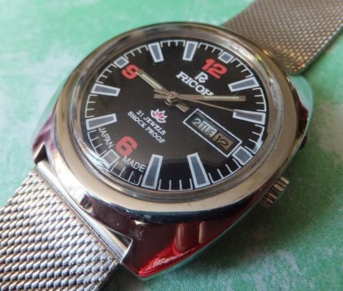 Black dial 37mm 1970 - 37mm, 1970's