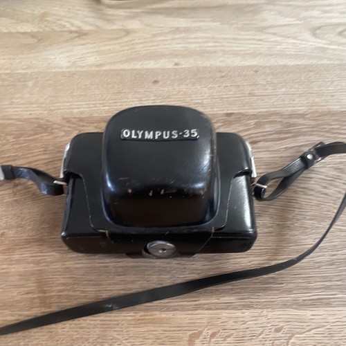 Olympus black - olympus, olympus-35