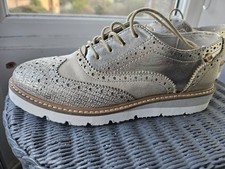 Beautiful  Leather  Brogues