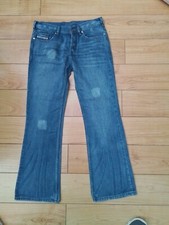 DIESEL ZATHAN BOOTCUT JEANS W34 L32