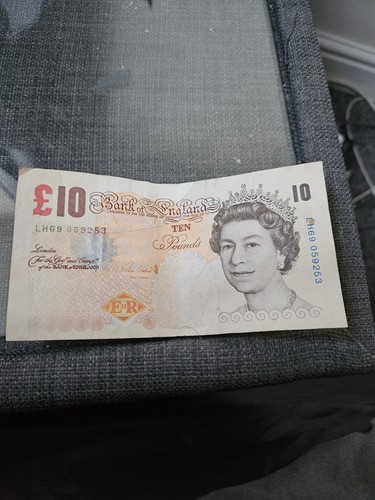 Pound note british money - pound,