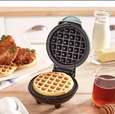 Dash Mini Waffle Maker in Aqua