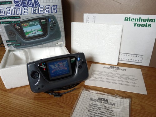 Sega game gear - sega,