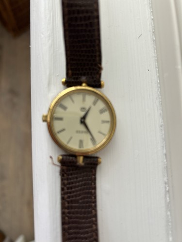 Gucci vintage ladies watch - vintage,