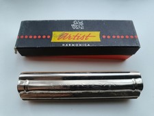 Vintage tremolo harmonica