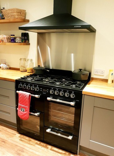Stainless steel splashback - stainless,