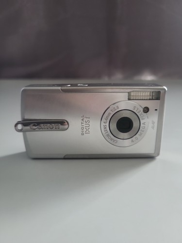 Broken canon ixus - ixus, i