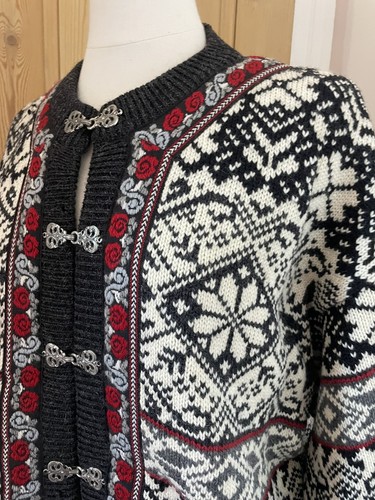 Vintage norwegian 100 wool - norwegian, 100%