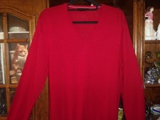 Nigel Hall. NEW. Pure Extrafine Wool V-Neck Jumper in a Cherry Colour. Size M.