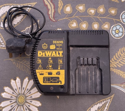 Dewalt de0245 24v hour fast - 1,