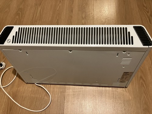 Electric convector heater with - convector,