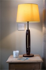 Vintage Wooden Spindle Lamp With Shade (586)