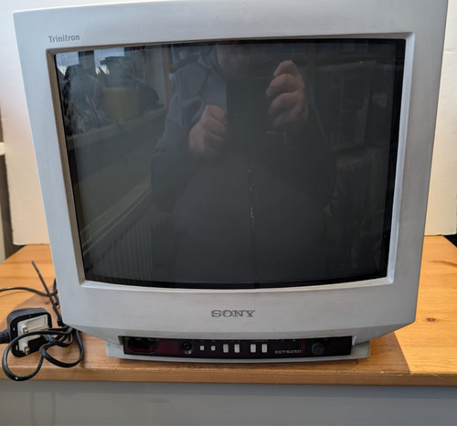 Sony trinitron 14lt1u - trinitron, kv-14lt1u