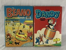 2 Vintage 1982 Dandy & Beano Annuals Unclipped