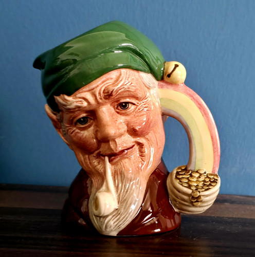 Royal doulton leprechaun - royal,