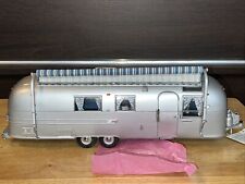1:24 Franklin Mint Airstream Trailer