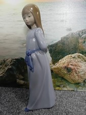 Nao By Lladro Girl In Blue
