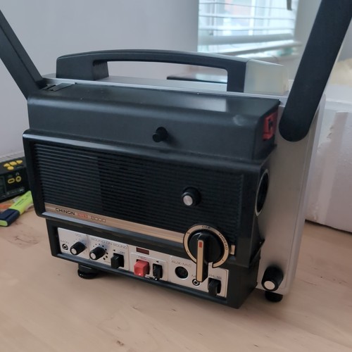 Chinon sound 8000 - projector,