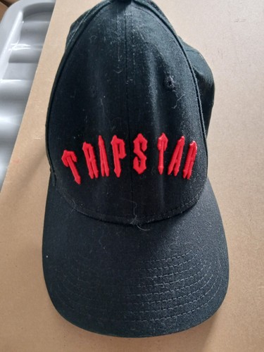 Black trapstar cap - black,