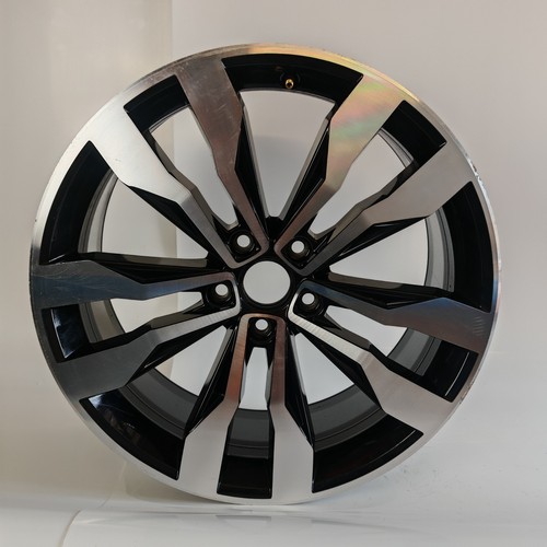 Volkswagen roc suzuka - t-roc,