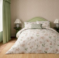 Sanderson Options Honeysuckle