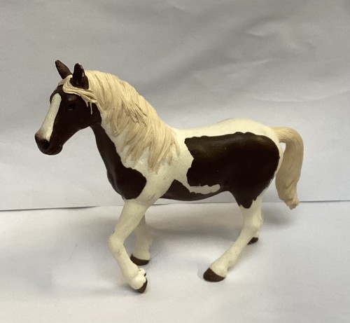 Schleich pinto mare horse - schleich,