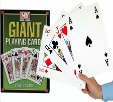 GIGANTIC GIANT A4 PLAYING