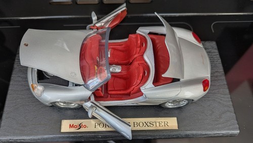 Maisto scale diecast - maisto,