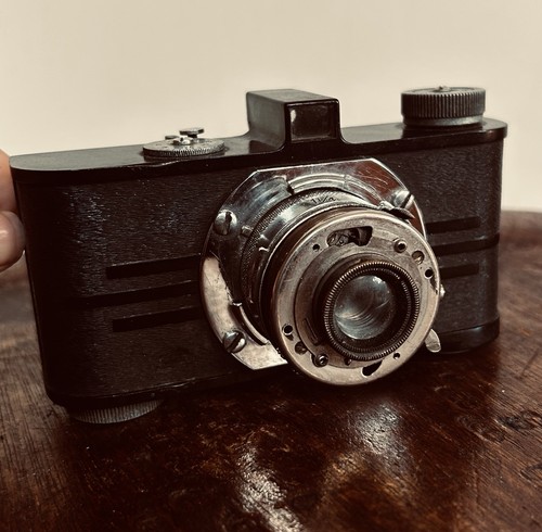 Vintage art deco camera 1930s - deco,