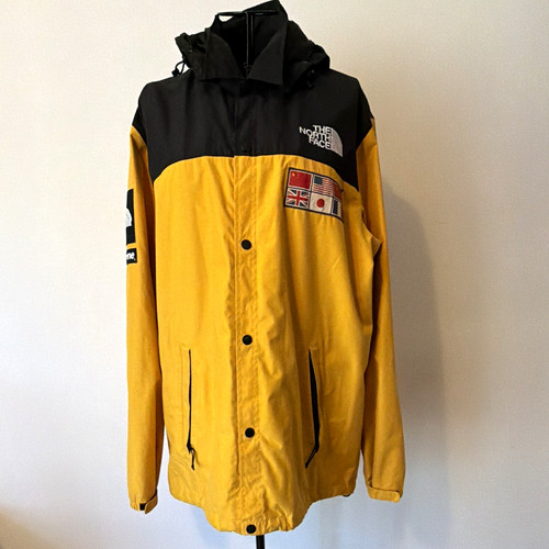 The north face supreme - the,