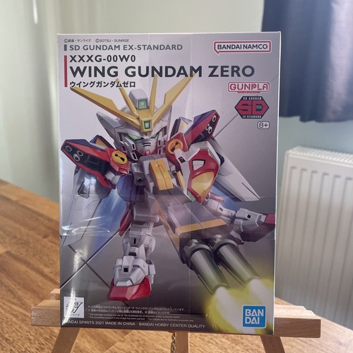 Bandai gundam standard - bandai,