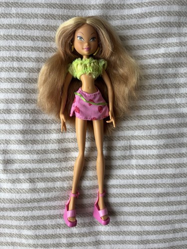 Winx club season flora - season, 1