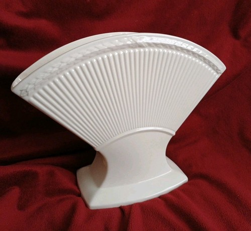 Wedgwood edme napkin holder - edme,