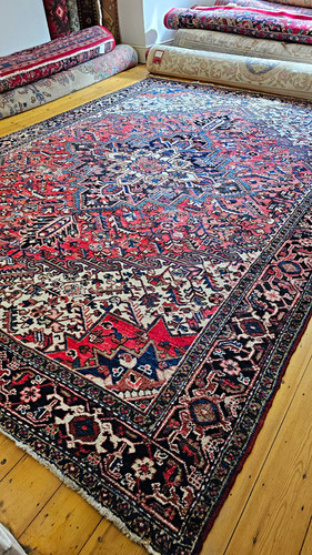 Large oriental hand - large, knotted