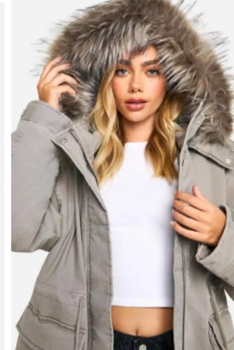 Boohoo hooded pocket detail - pocket,