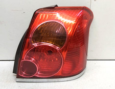 TOYOTA AVENSIS 5 DOOR 2003-2005 DRIVER REAR LIGHT RIGHT BACK LAMP 89028783