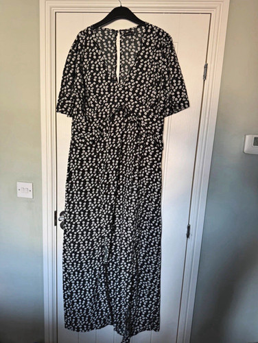 Boohoo black white - &,