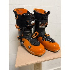 Scarpa Maestral ski boots