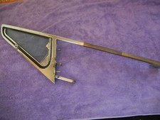 1972 MG MGB GT Left Wing /