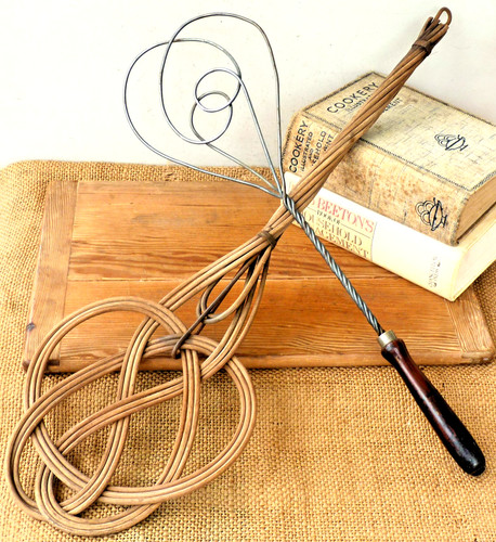 Carpet rug beater antique - 2,
