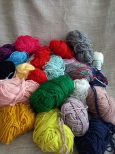 knitting/crochet yarn bundle/job lot 740gr