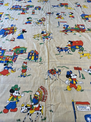Yds vtg disney mickey - 2/3,